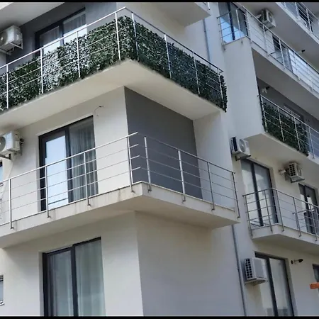 First Line Sea * Navodari