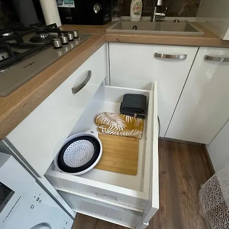 First Line Sea Appartement *